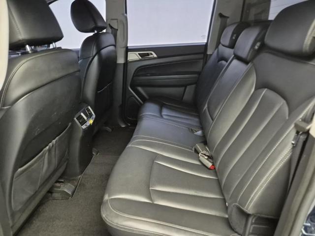 6051500669R12.jpg