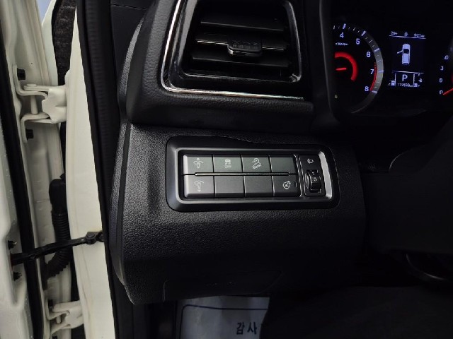 6081501485R17.jpg