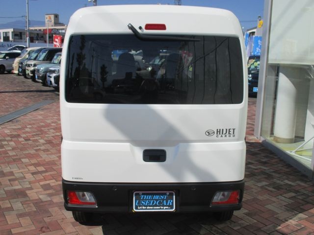 dfc2ce85b09cfa1a6c4bdc0fe4271b18.jpg