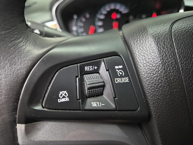 6051000486R16.jpg