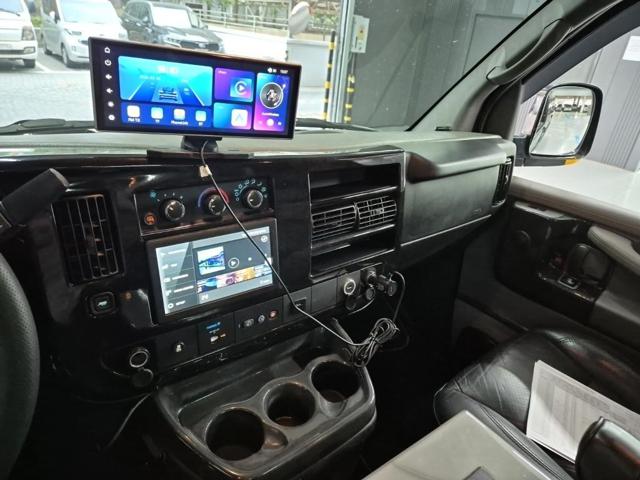6031002952R10.jpg