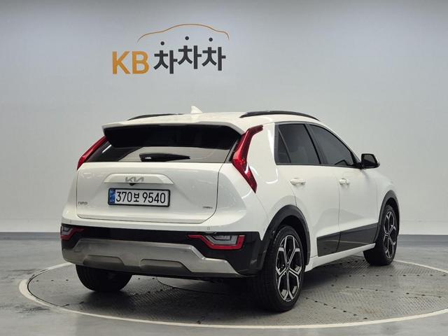 6051500254R3.jpg
