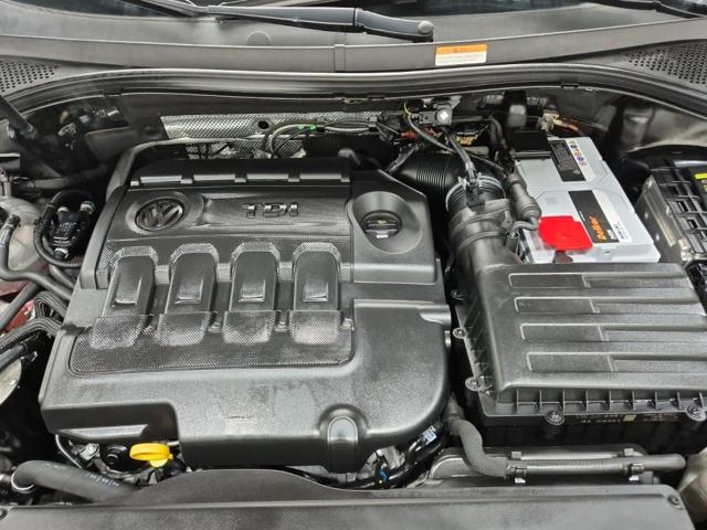 6051000436R5.jpg