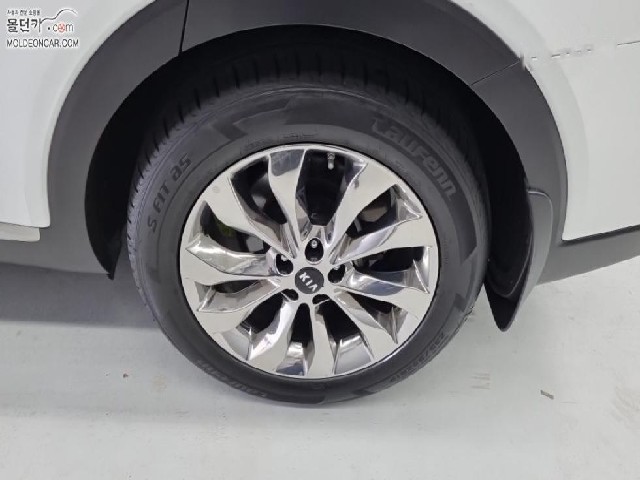 ab1fef186809ffc9f436d2ae44950a68.jpeg