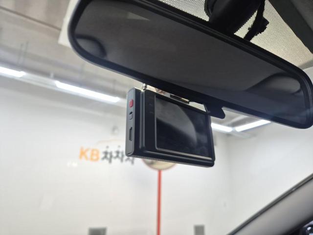 6011502047R17.jpg