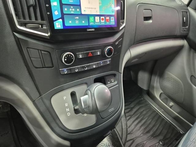 6051000800R8.jpg