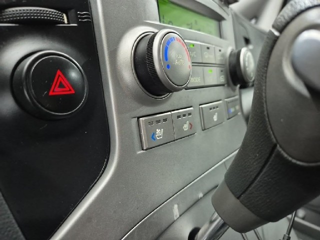 6061002779R13.jpg