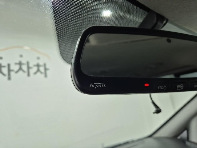 6061002779R14.jpg