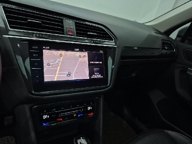 6101001727R10.jpg