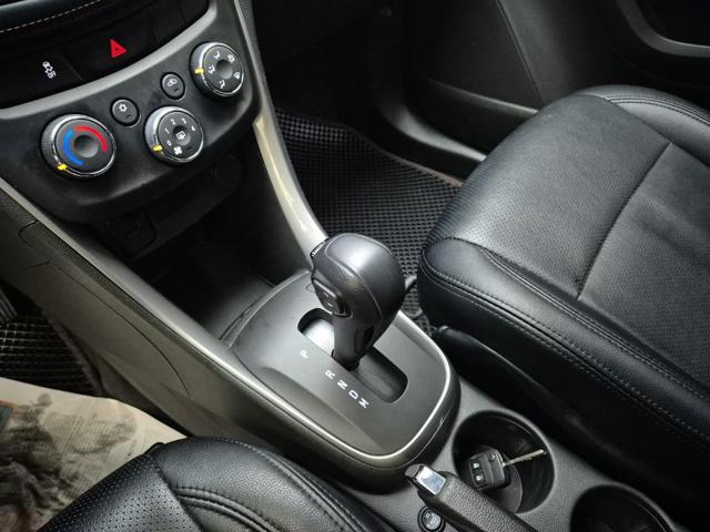 6041000249R8.jpg