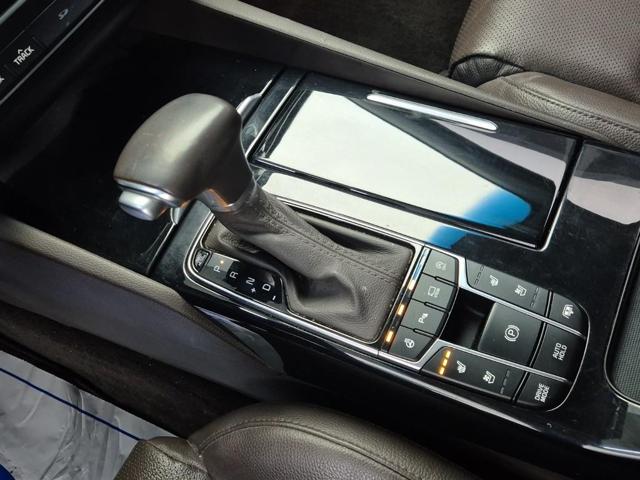 5121500640R8.jpg