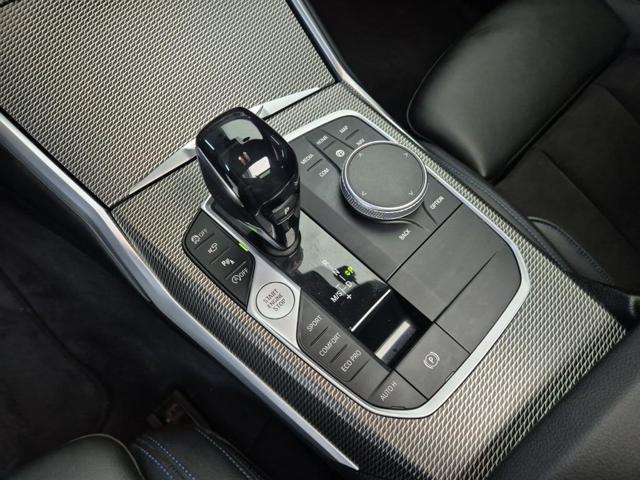 6031501752R8.jpg