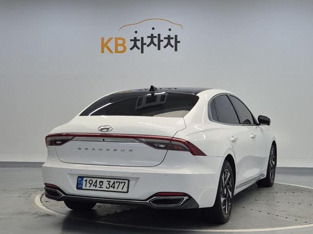6051000747R3.jpg