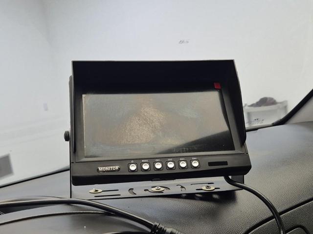 6041501271R15.jpg
