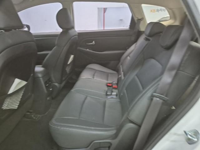 6041501684R12.jpg