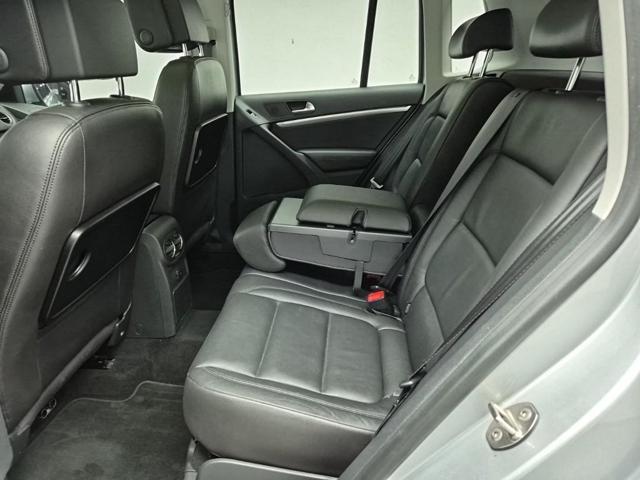 6011000441R12.jpg