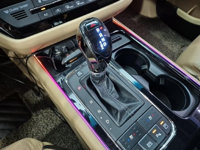 6101501152R8.jpg