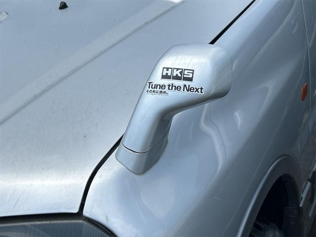 0400433A30260713W00202.jpg