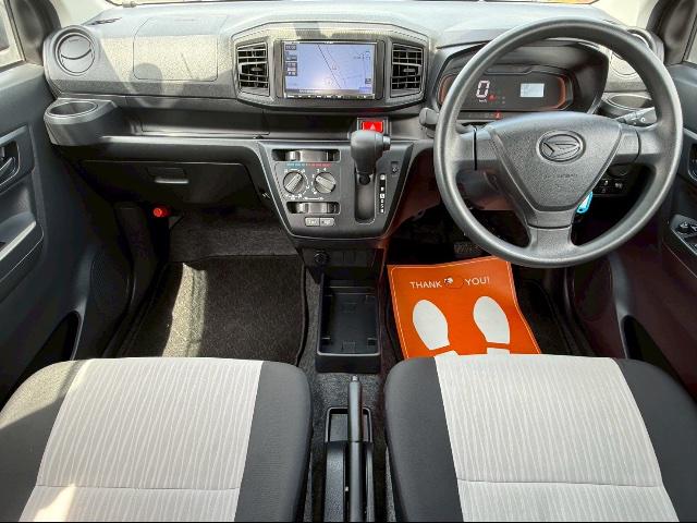1004617ffe9960bb34bf9e39e37f3463.jpg