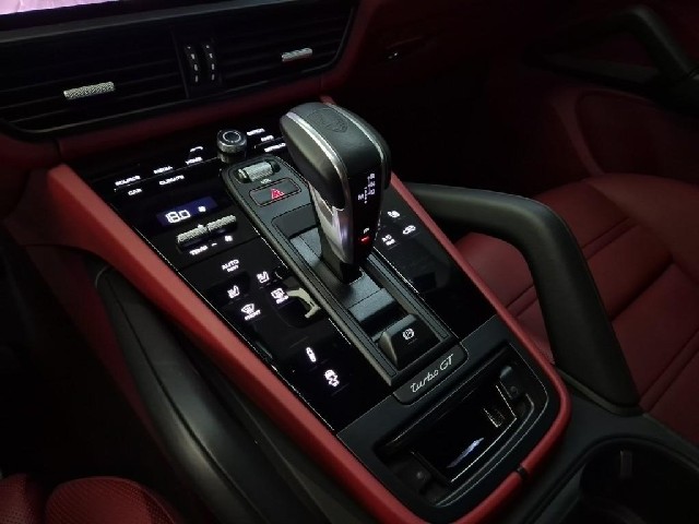 6101501535R8.jpg