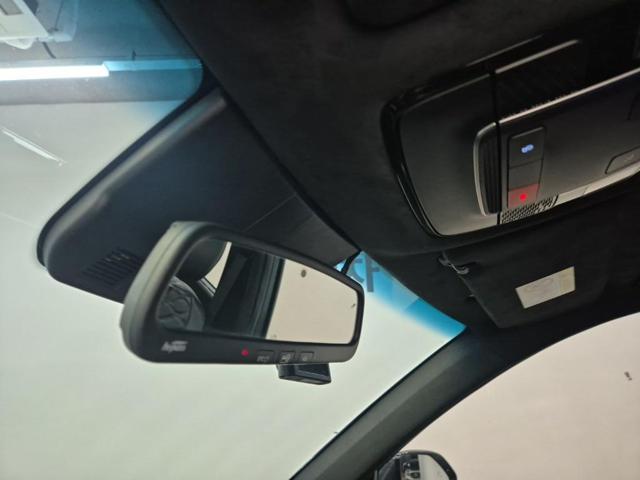 5111500140R17.jpg