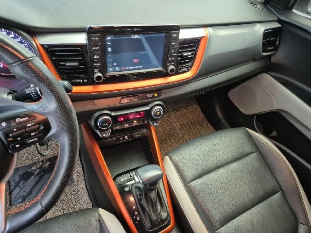 6101500992R10.jpg