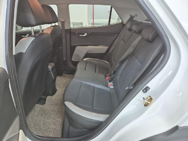 6101500992R12.jpg