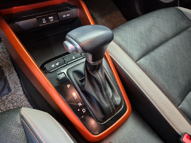 6101500992R8.jpg