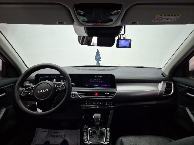 6101000974R7.jpg