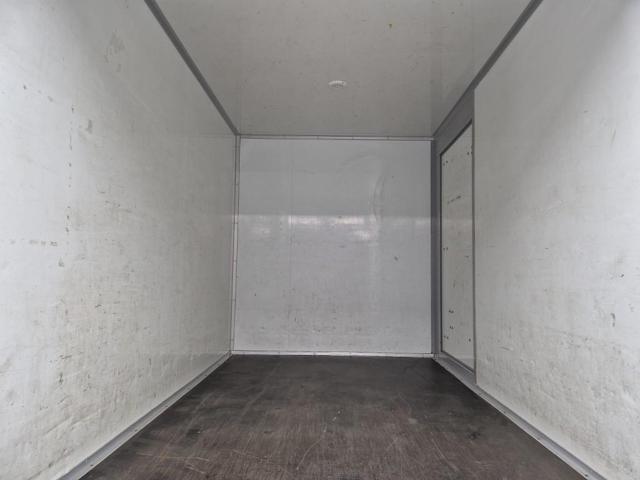 6031000071R17.jpg