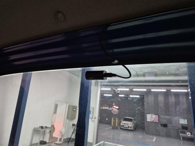 6021001563R16.jpg