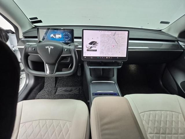6051000540R7.jpg
