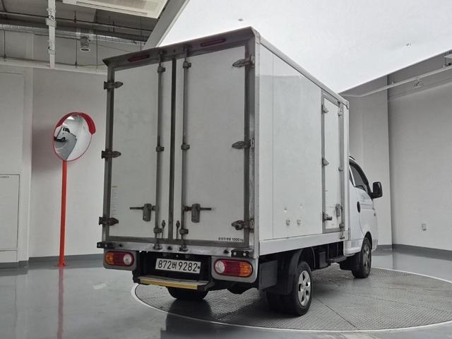 6051000051R3.jpg