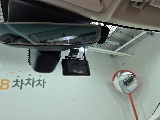 6081000960R18.jpg