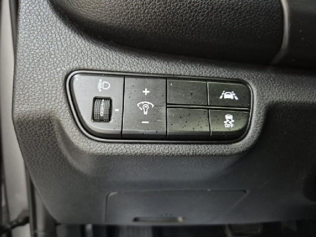 6101500393R17.jpg