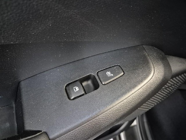 6101500393R19.jpg