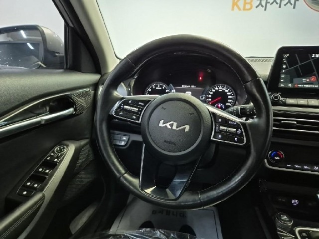 6101500393R9.jpg