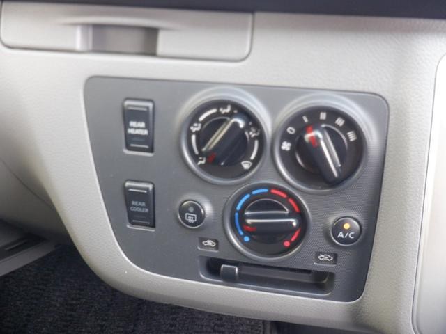 0709200A30261020W00106.jpg