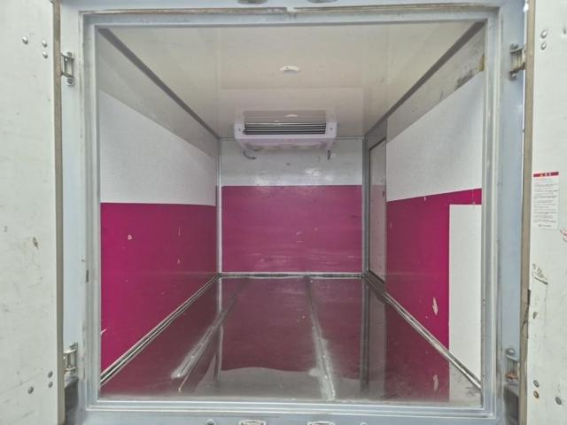 6021501957R15.jpg