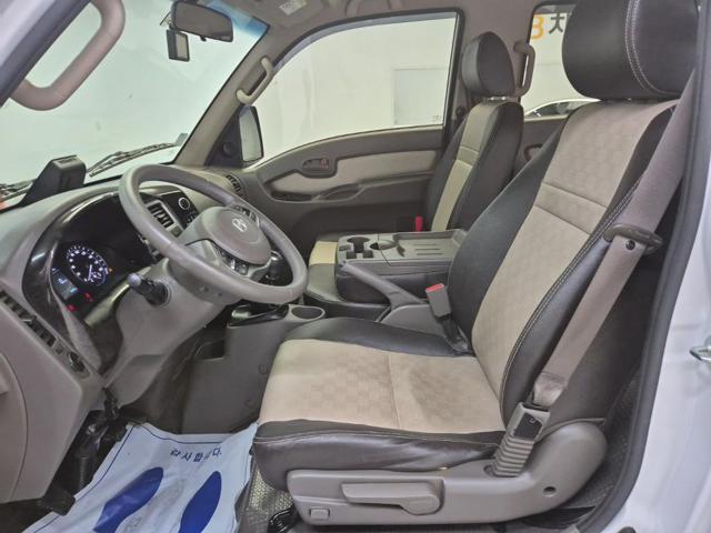 6031500502R10.jpg