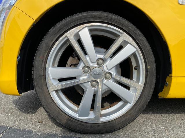 0707591A30251202W00415.jpg