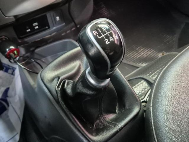 6051500685R7.jpg