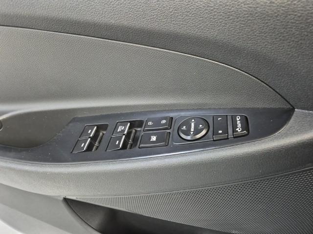 6011501390R16.jpg