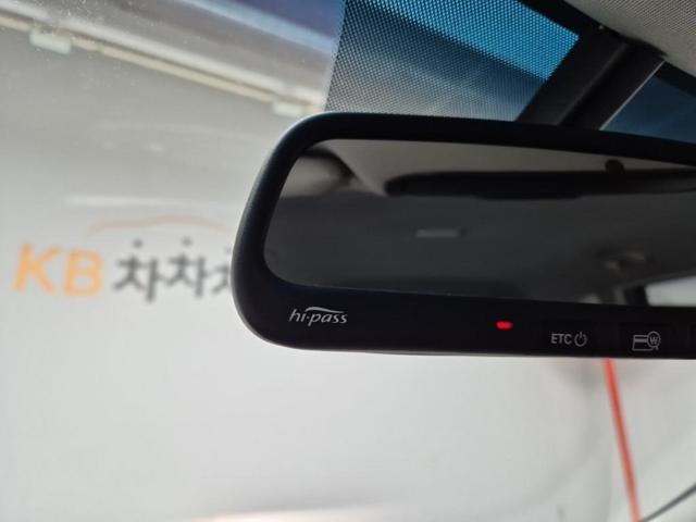5121003306R16.jpg