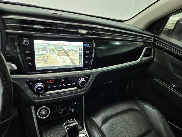 6101000151R10.jpg
