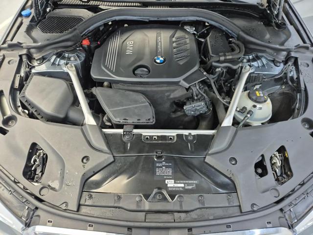 5121501352R5.jpg