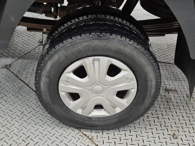 6051001090R16.jpg