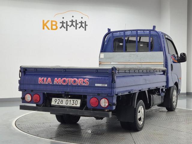 6051001090R3.jpg