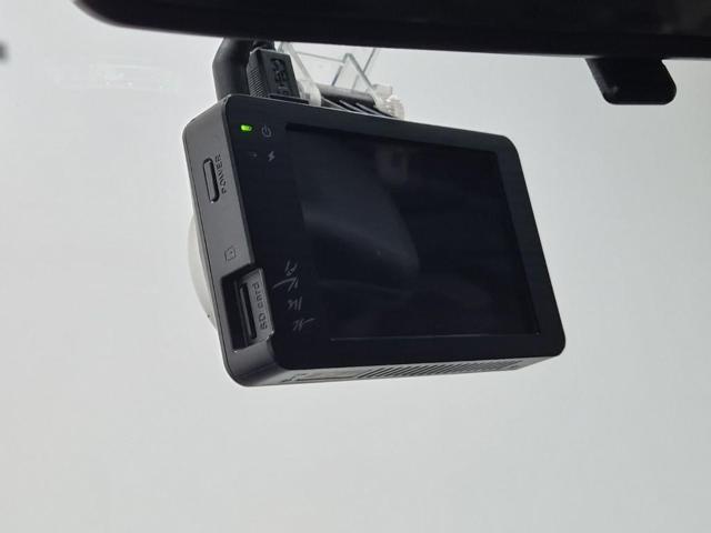 6051000073R14.jpg