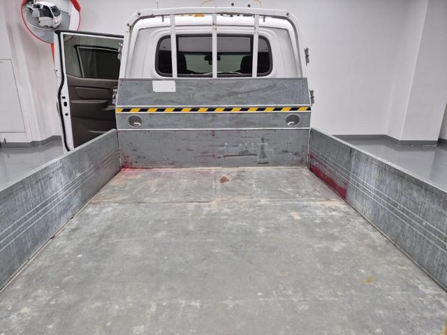 6051000073R17.jpg